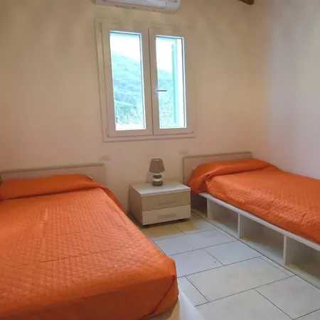La Villa *
